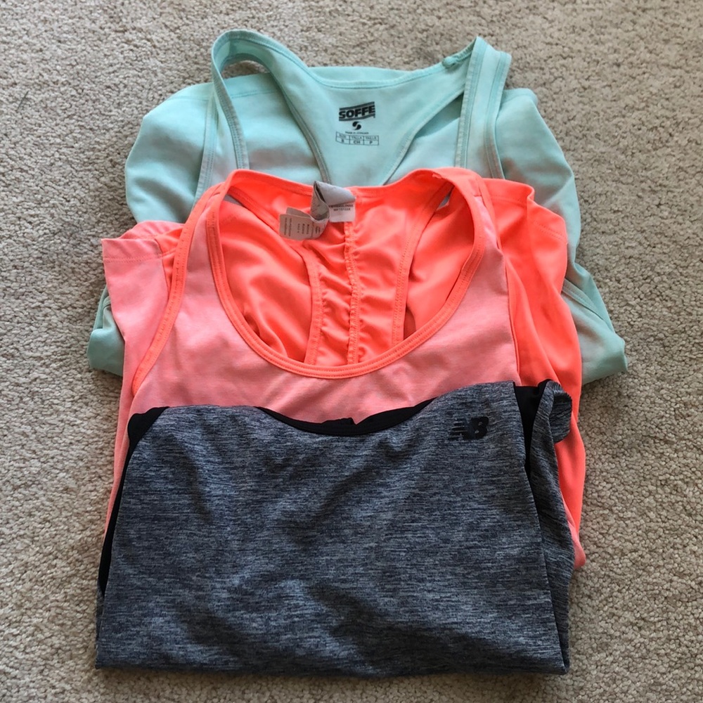 5/$35 3 WORKOUT SHIRT BUNDLE